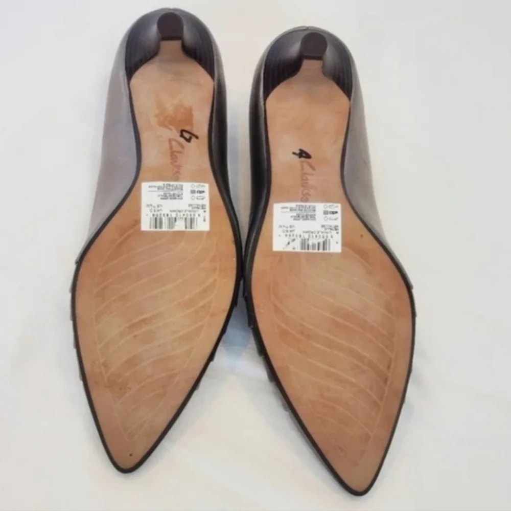 Clarks Collection ultimate comfort gun metallic point toe pumps